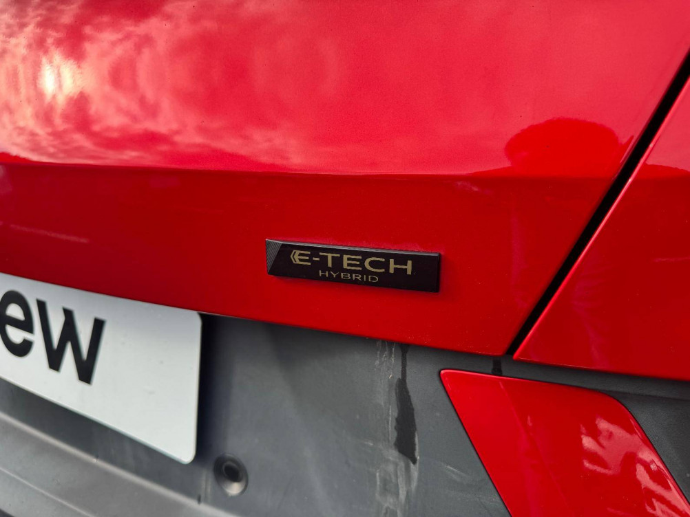 Acheter Renault Arkana Arkana E-Tech hybride 145 - 22 Techno 5p occasion dans les concessions du Groupe Faurie