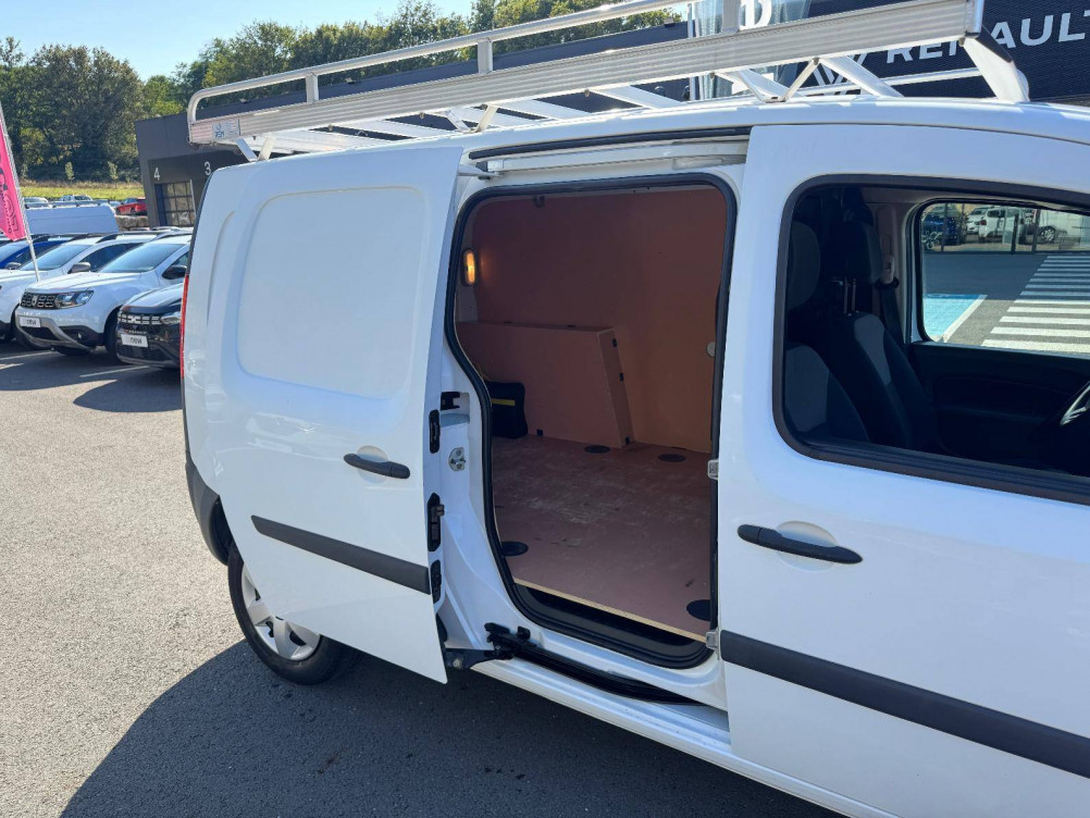 Acheter Renault Kangoo Express 2 KANGOO EXPRESS GRAND VOLUME BLUE DCI 95 GRAND CONFORT 5p occasion dans les concessions du Groupe Faurie