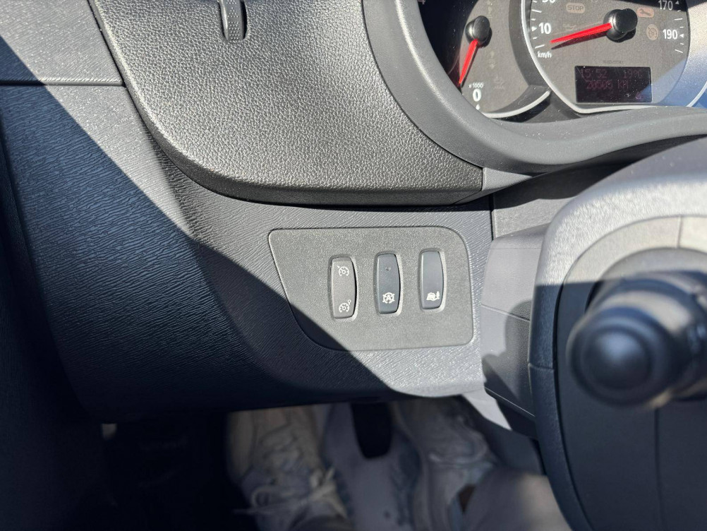 Acheter Renault Kangoo Express 2 KANGOO EXPRESS GRAND VOLUME BLUE DCI 95 GRAND CONFORT 5p occasion dans les concessions du Groupe Faurie