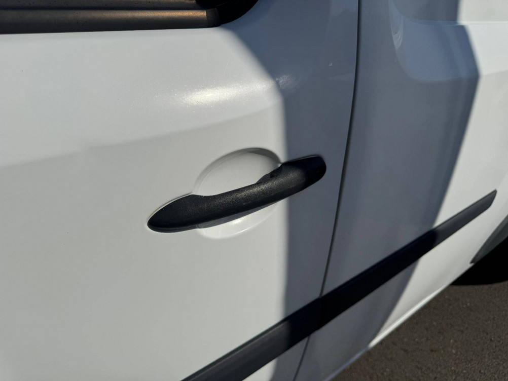 Acheter Renault Kangoo Express 2 KANGOO EXPRESS GRAND VOLUME BLUE DCI 95 GRAND CONFORT 5p occasion dans les concessions du Groupe Faurie