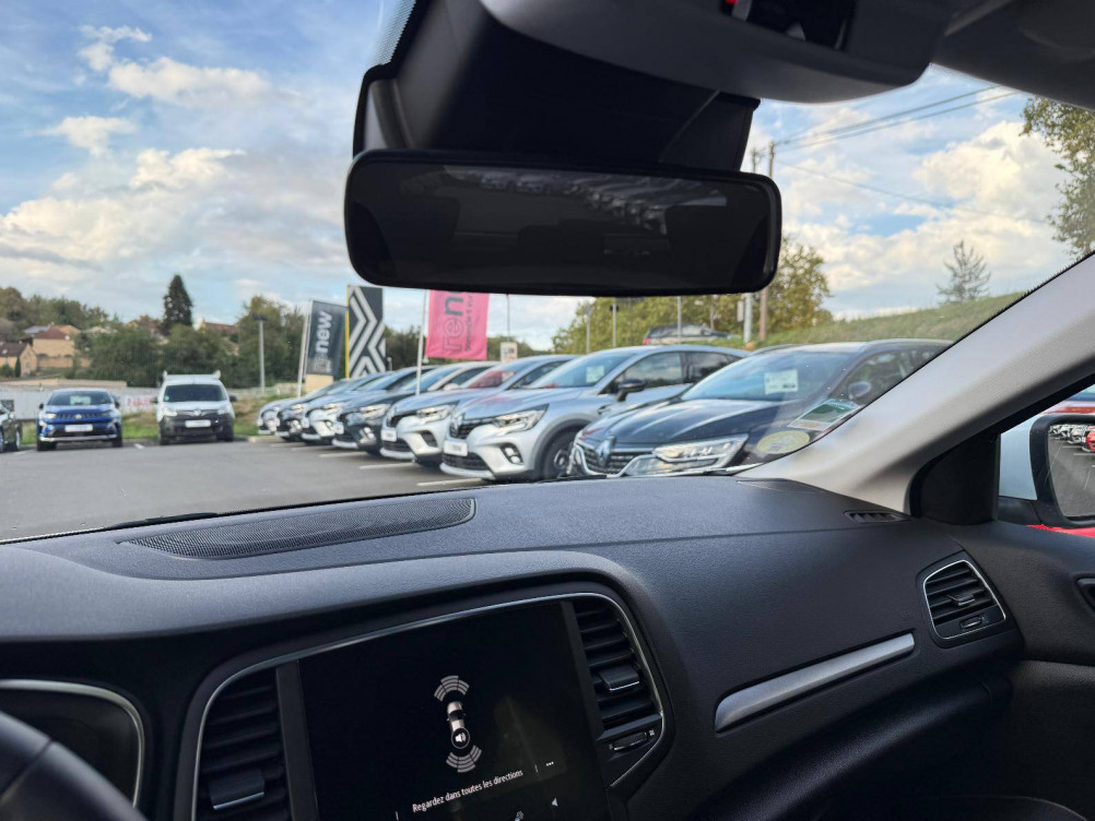 Acheter Renault Megane 4 Mégane IV Berline Blue dCi 115 Business 5p occasion dans les concessions du Groupe Faurie