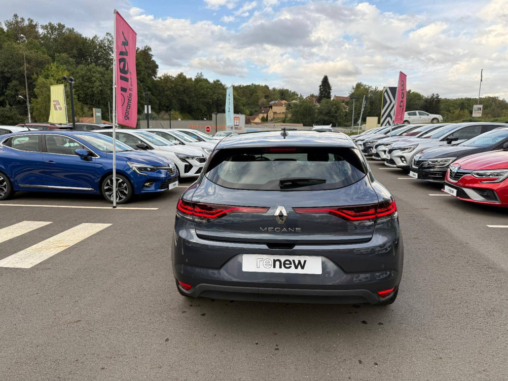 Acheter Renault Megane 4 Mégane IV Berline Blue dCi 115 EDC - 21N Business 5p occasion dans les concessions du Groupe Faurie