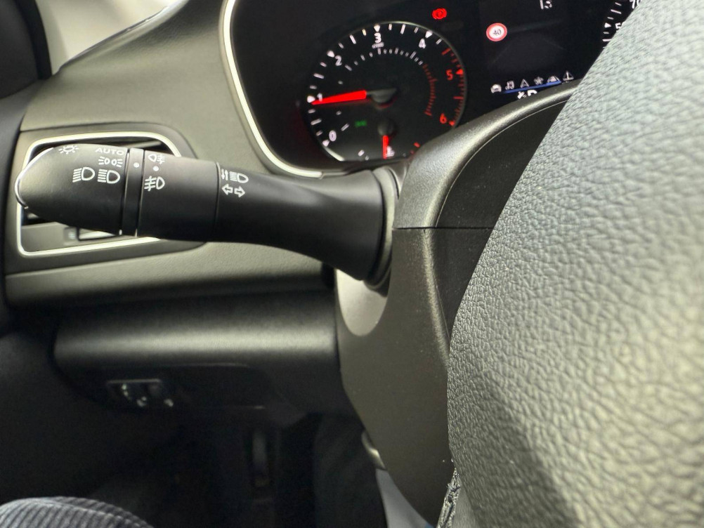 Acheter Renault Megane 4 Mégane IV Berline Blue dCi 115 EDC - 21N Business 5p occasion dans les concessions du Groupe Faurie