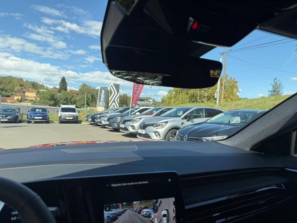 Acheter Renault Austral Austral E-Tech full hybrid 200 GSR2 Iconic esprit Alpine 5p occasion dans les concessions du Groupe Faurie