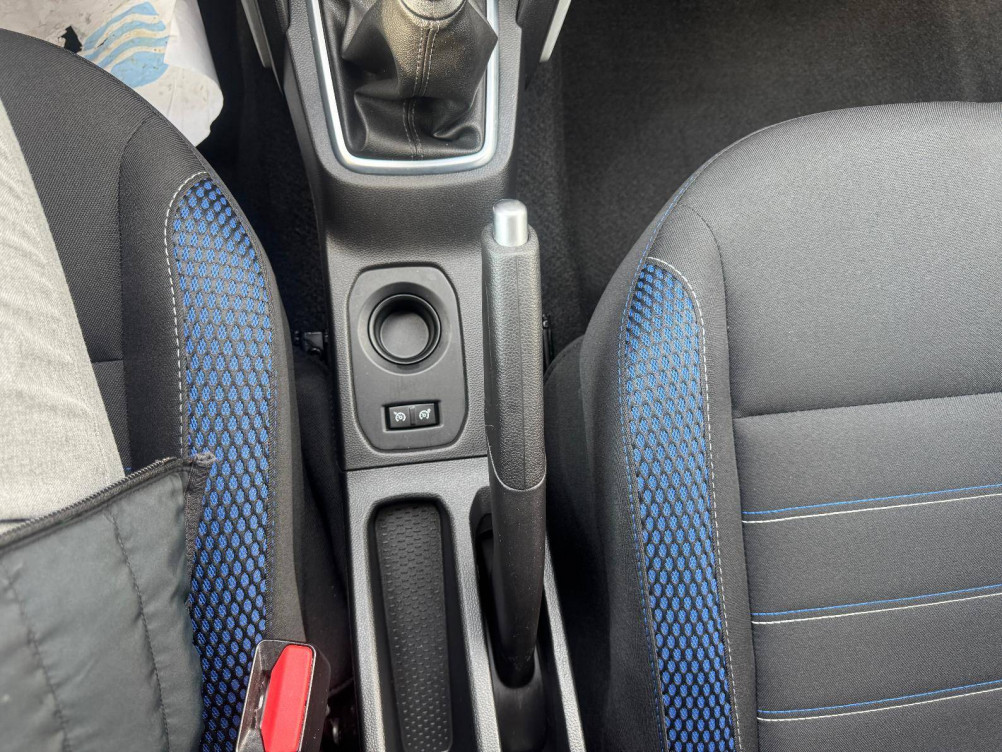 Acheter Dacia Duster Duster ECO-G 100 4x2 15 ans 5p occasion dans les concessions du Groupe Faurie