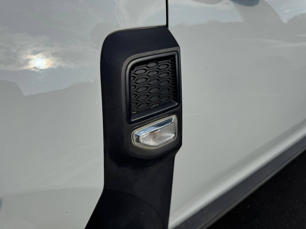 Acheter Dacia Duster Duster ECO-G 100 4x2 15 ans 5p occasion dans les concessions du Groupe Faurie