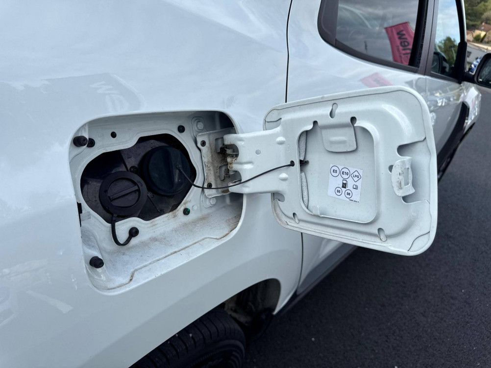 Acheter Dacia Duster Duster ECO-G 100 4x2 15 ans 5p occasion dans les concessions du Groupe Faurie