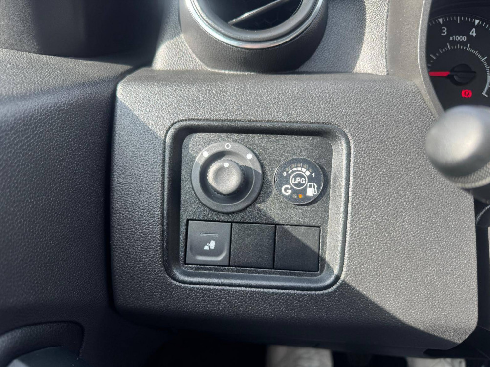 Acheter Dacia Duster Duster ECO-G 100 4x2 15 ans 5p occasion dans les concessions du Groupe Faurie
