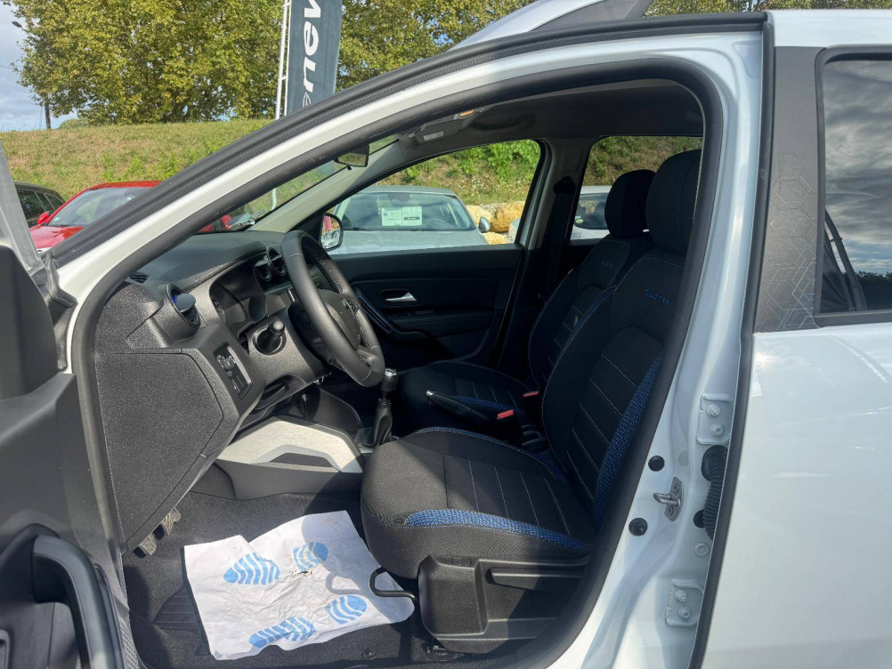 Acheter Dacia Duster Duster ECO-G 100 4x2 15 ans 5p occasion dans les concessions du Groupe Faurie