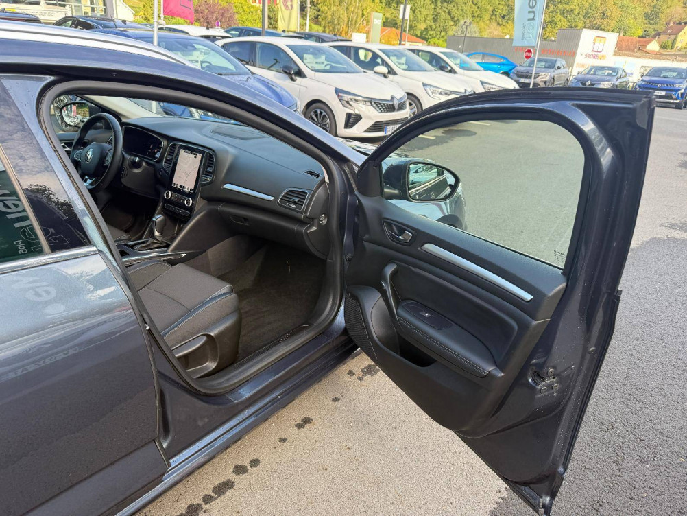 Acheter Renault Megane 4 Megane IV Estate E-Tech plug-in hybrid 160 Techno 5p occasion dans les concessions du Groupe Faurie