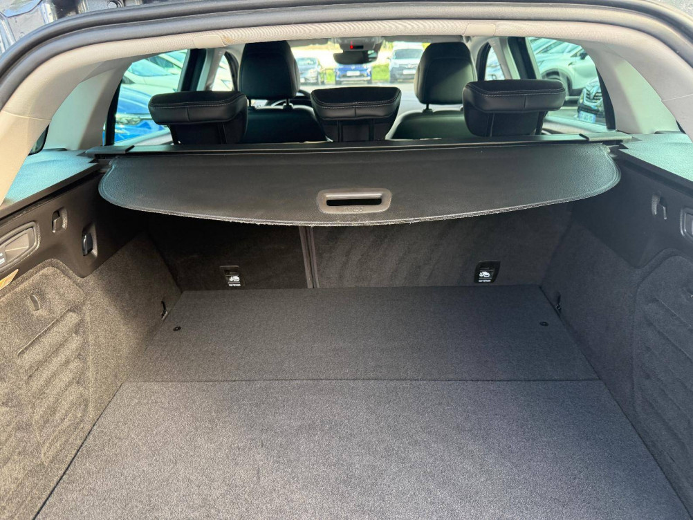Acheter Renault Megane 4 Megane IV Estate E-Tech plug-in hybrid 160 Techno 5p occasion dans les concessions du Groupe Faurie