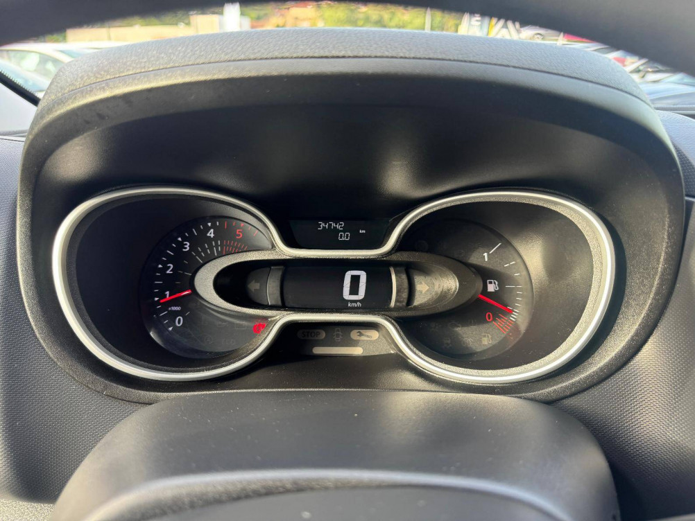 Acheter Renault Trafic 3 TRAFIC CA L1H1 1000 KG DCI 145 ENERGY GRAND CONFORT 4p occasion dans les concessions du Groupe Faurie