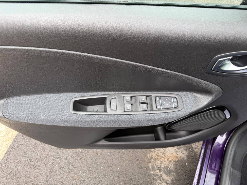 Acheter Renault Zoe Zoe R110 Achat Intégral - 21C Intens 5p occasion dans les concessions du Groupe Faurie