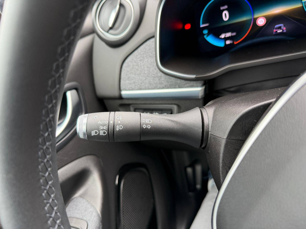 Acheter Renault Zoe Zoe R110 Achat Intégral - 21C Intens 5p occasion dans les concessions du Groupe Faurie
