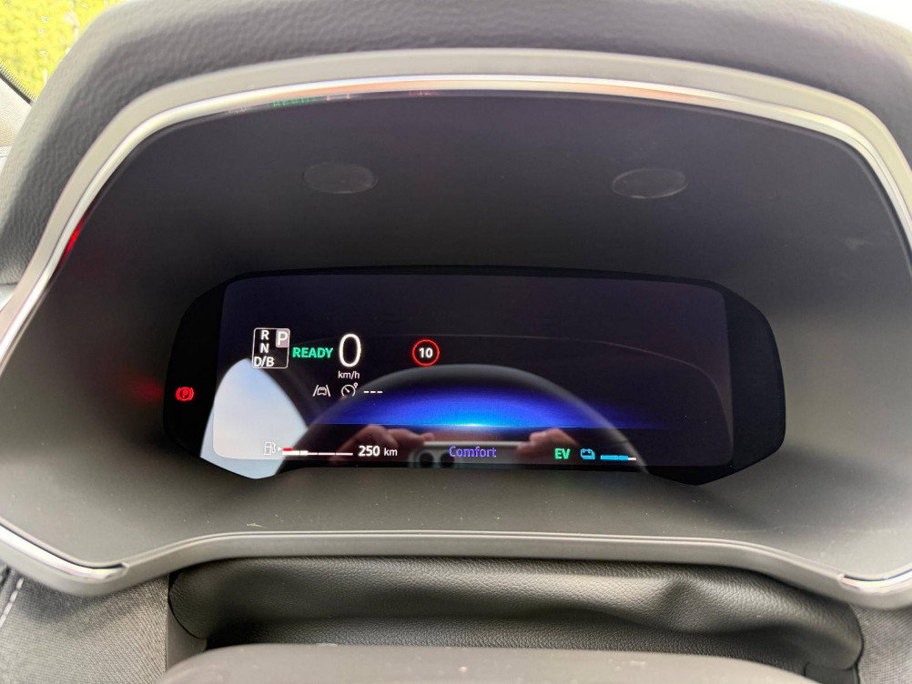 Acheter Renault Captur 2 Captur E-Tech full hybrid 145 ch esprit Alpine 5p occasion dans les concessions du Groupe Faurie