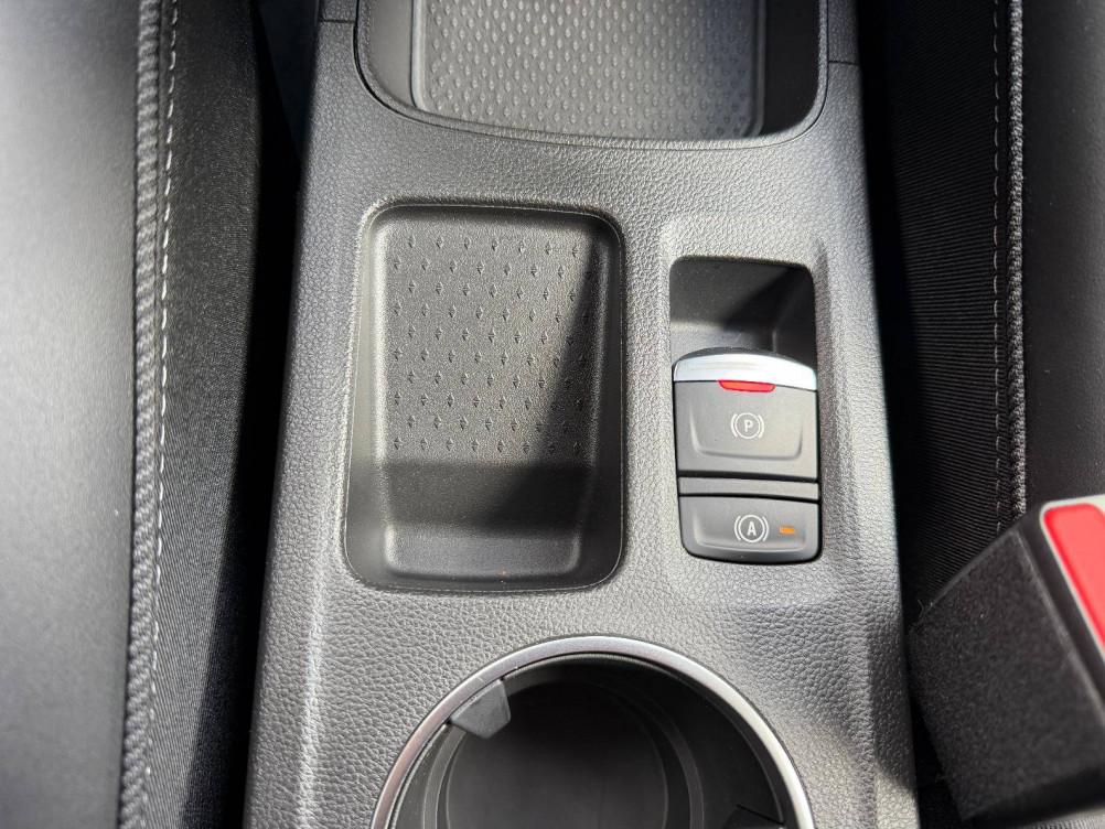 Acheter Renault Captur 2 Captur E-Tech full hybrid 145 ch esprit Alpine 5p occasion dans les concessions du Groupe Faurie