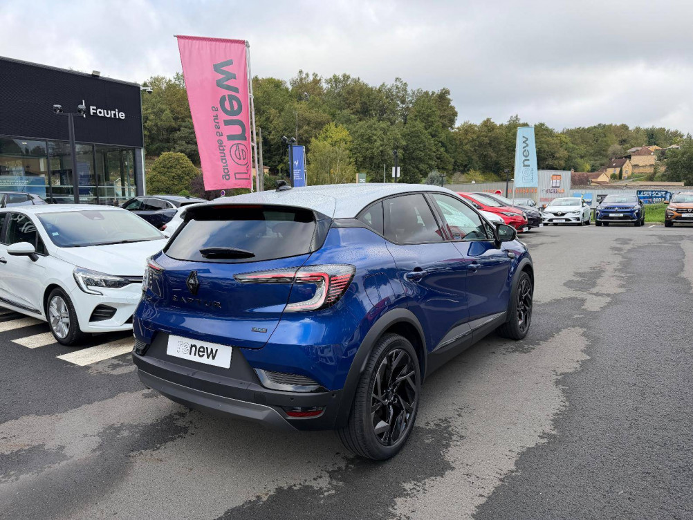 Acheter Renault Captur 2 Captur E-Tech full hybrid 145 ch esprit Alpine 5p occasion dans les concessions du Groupe Faurie