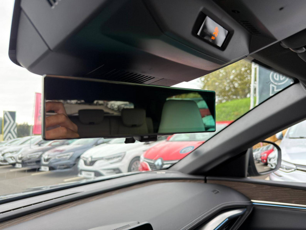 Acheter Renault Megane E-Tech Megane E-Tech EV60 220 ch optimum charge Iconic 5p occasion dans les concessions du Groupe Faurie