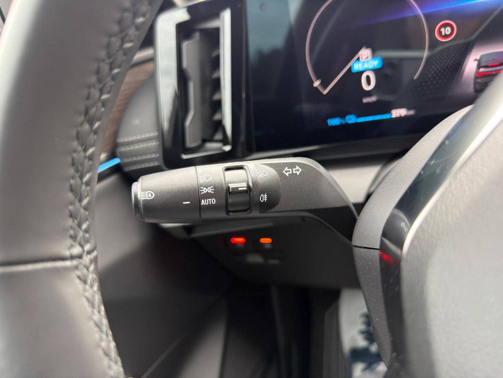 Acheter Renault Megane E-Tech Megane E-Tech EV60 220 ch optimum charge Iconic 5p occasion dans les concessions du Groupe Faurie