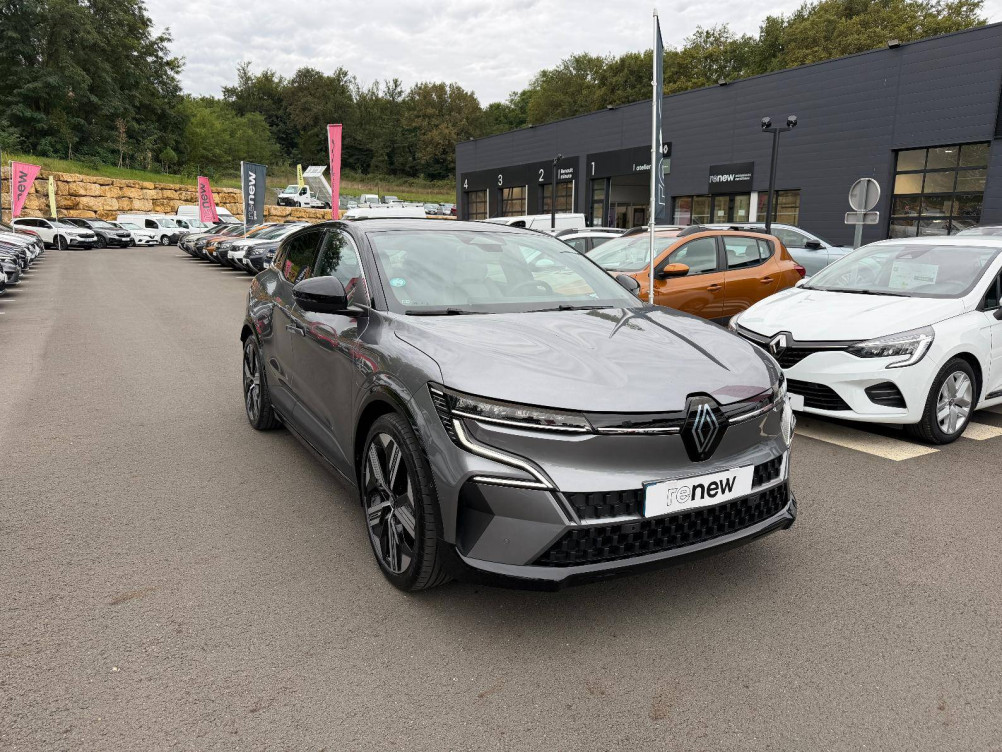 Acheter Renault Megane E-Tech Megane E-Tech EV60 220 ch optimum charge Iconic 5p occasion dans les concessions du Groupe Faurie