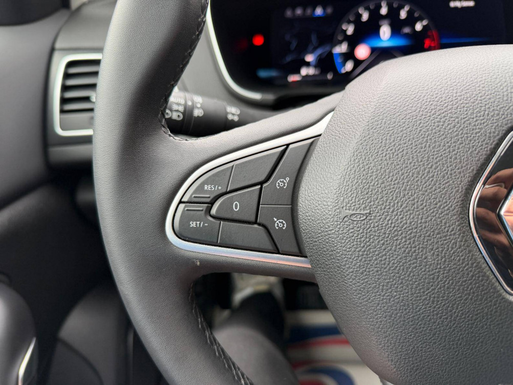 Acheter Renault Megane 4 Megane IV Berline TCe 140 EDC Techno 5p occasion dans les concessions du Groupe Faurie