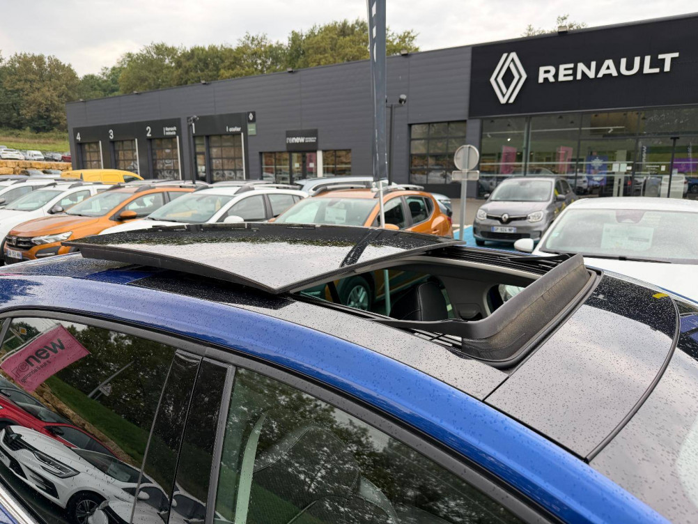 Acheter Renault Megane 4 Megane IV Berline TCe 140 EDC Techno 5p occasion dans les concessions du Groupe Faurie