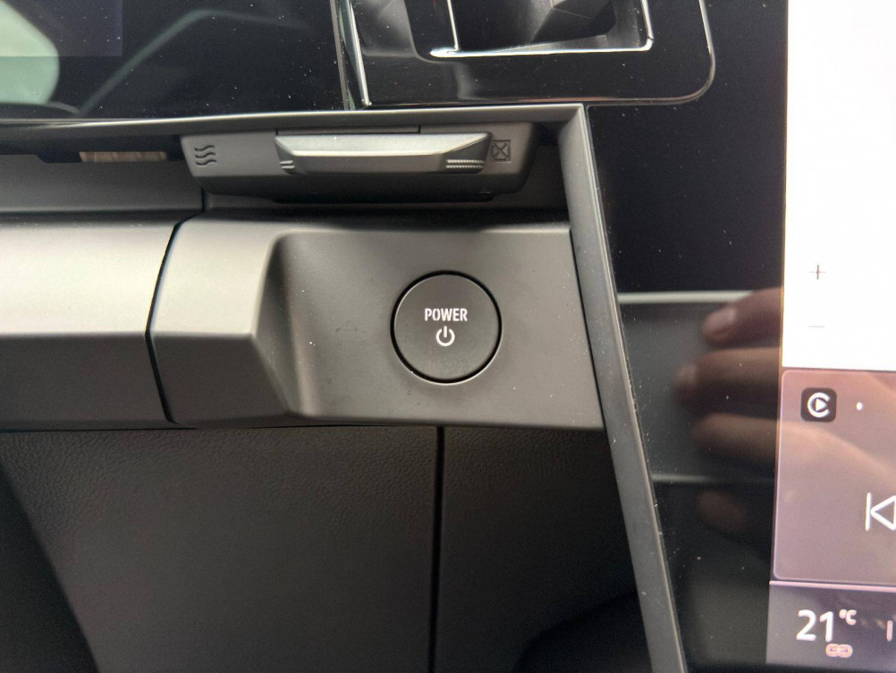 Acheter Renault Megane E-Tech Megane E-Tech EV60 220 ch optimum charge Iconic 5p occasion dans les concessions du Groupe Faurie