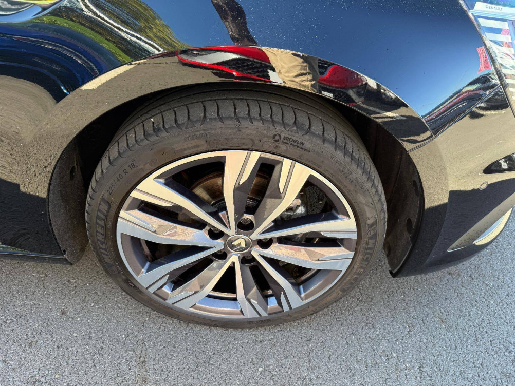 Acheter Renault Megane 4 Megane IV Berline Blue dCi 115 EDC Techno 5p occasion dans les concessions du Groupe Faurie