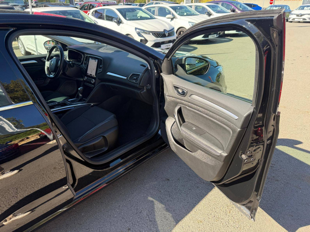 Acheter Renault Megane 4 Megane IV Berline Blue dCi 115 EDC Techno 5p occasion dans les concessions du Groupe Faurie