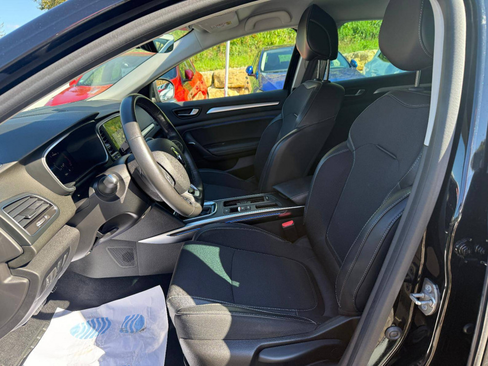 Acheter Renault Megane 4 Megane IV Berline Blue dCi 115 EDC Techno 5p occasion dans les concessions du Groupe Faurie