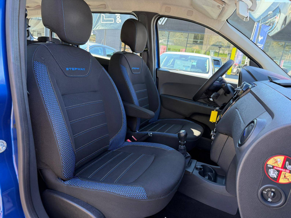 Acheter Dacia Lodgy Lodgy Blue dCi 115 7 places 15 ans 5p occasion dans les concessions du Groupe Faurie