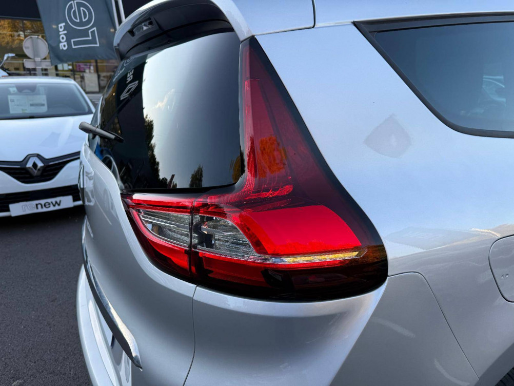 Acheter Renault Grand Scenic 4 Grand Scenic TCe 140 FAP EDC - 21 Business 5p occasion dans les concessions du Groupe Faurie