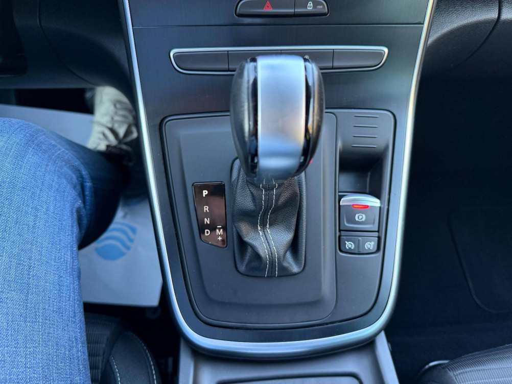 Acheter Renault Grand Scenic 4 Grand Scenic TCe 140 FAP EDC - 21 Business 5p occasion dans les concessions du Groupe Faurie
