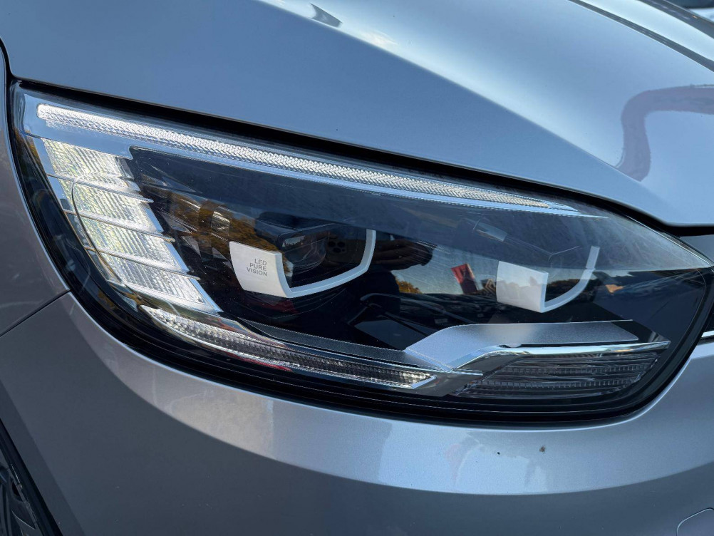 Acheter Renault Grand Scenic 4 Grand Scenic TCe 140 FAP EDC - 21 Business 5p occasion dans les concessions du Groupe Faurie