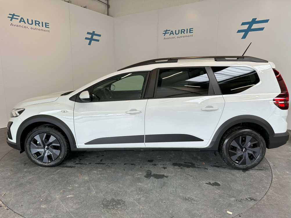 Acheter Dacia Jogger Jogger TCe 110 7 places GSR2 Expression 5p neuf dans les concessions du Groupe Faurie
