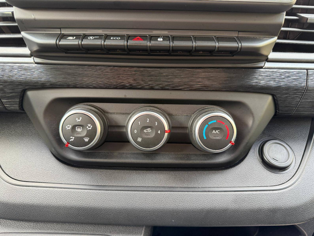 Acheter Renault Trafic 3 TRAFIC FGN L1H1 3000 KG BLUE DCI 130 GRAND CONFORT 4p occasion dans les concessions du Groupe Faurie