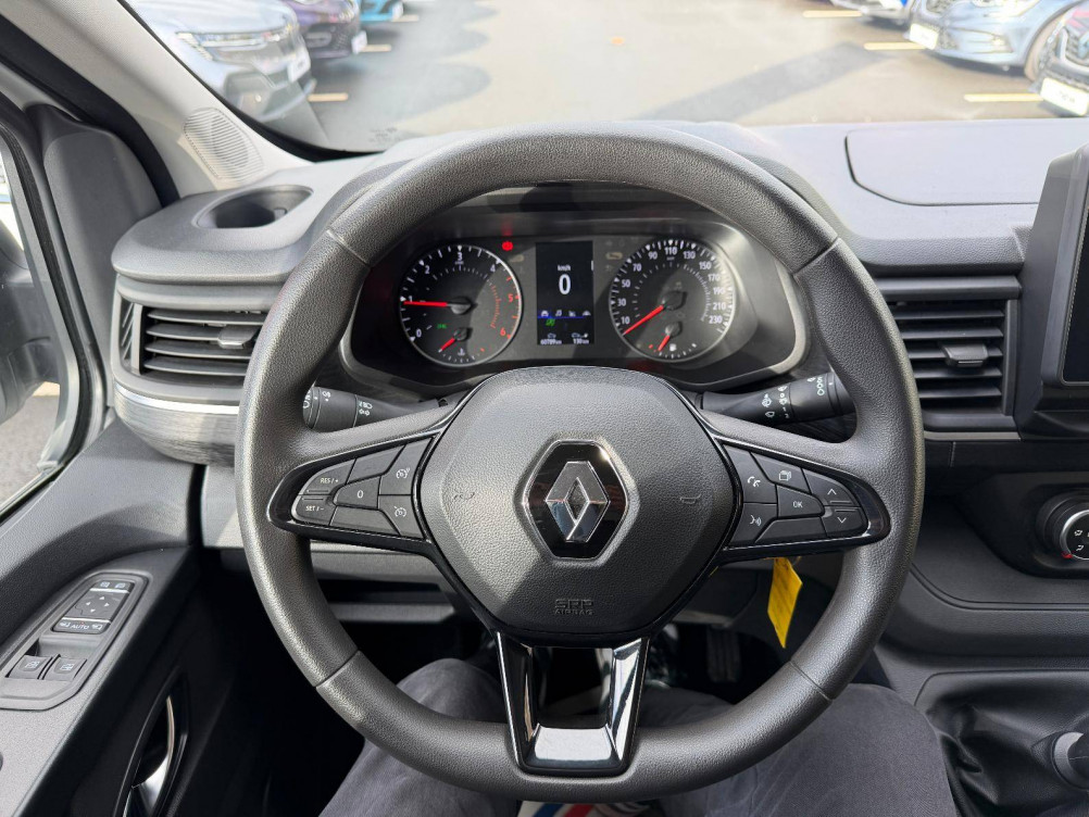 Acheter Renault Trafic 3 TRAFIC FGN L1H1 3000 KG BLUE DCI 130 GRAND CONFORT 4p occasion dans les concessions du Groupe Faurie