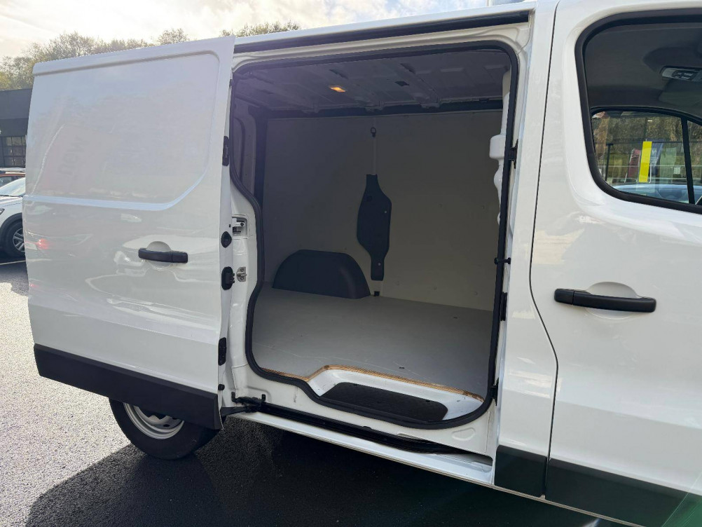 Acheter Renault Trafic 3 TRAFIC FGN L1H1 3000 KG BLUE DCI 130 GRAND CONFORT 4p occasion dans les concessions du Groupe Faurie