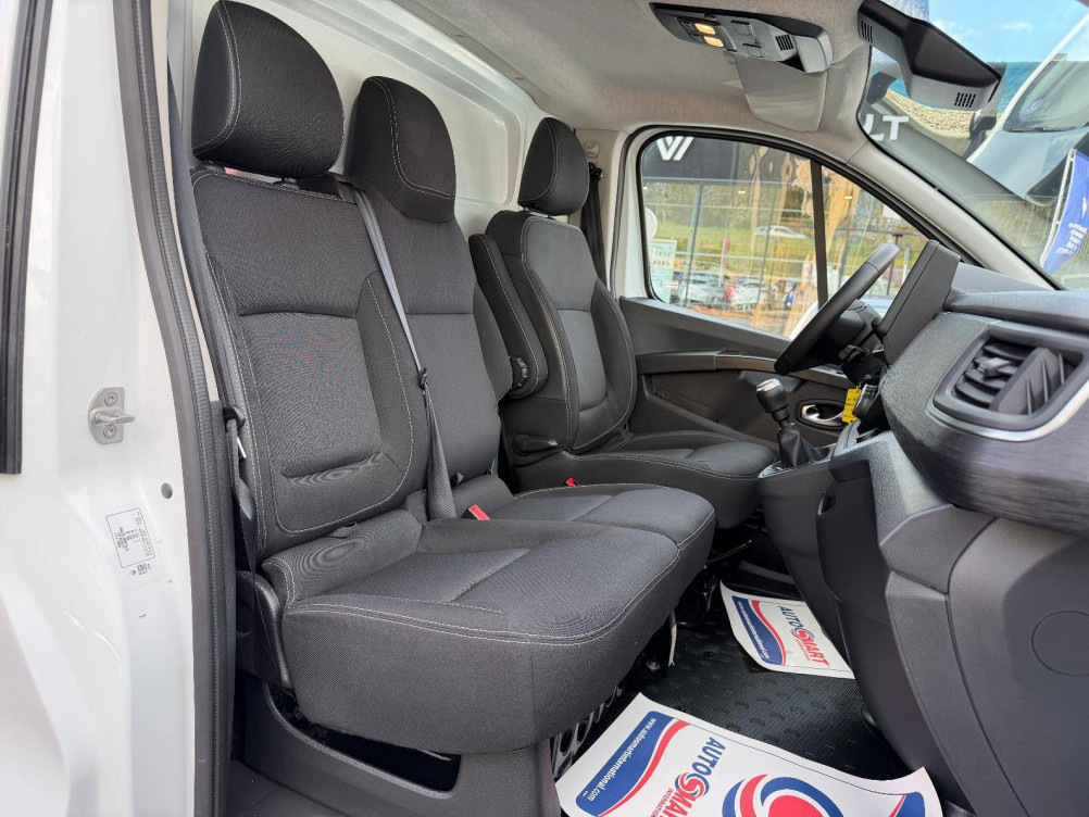 Acheter Renault Trafic 3 TRAFIC FGN L1H1 3000 KG BLUE DCI 130 GRAND CONFORT 4p occasion dans les concessions du Groupe Faurie