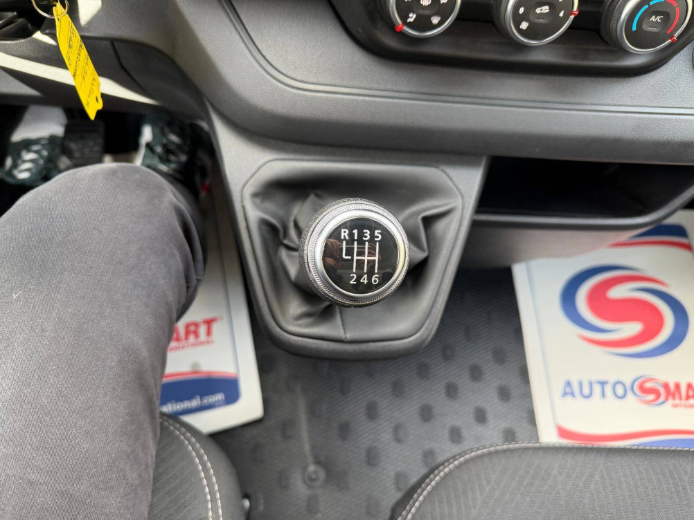 Acheter Renault Trafic 3 TRAFIC FGN L1H1 3000 KG BLUE DCI 130 GRAND CONFORT 4p occasion dans les concessions du Groupe Faurie