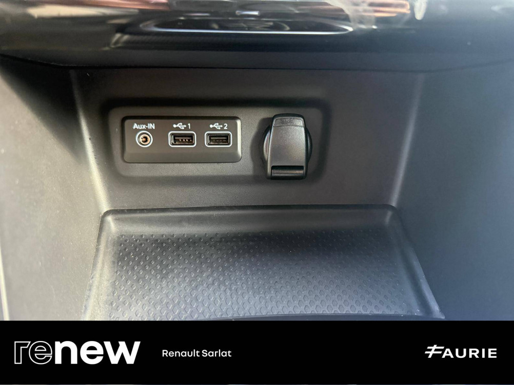 Acheter Renault Megane 4 Megane IV Estate E-Tech plug-in hybrid 160 Techno 5p occasion dans les concessions du Groupe Faurie