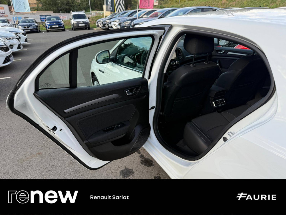 Acheter Renault Megane 4 Mégane IV Berline Blue dCi 115 Business 5p occasion dans les concessions du Groupe Faurie