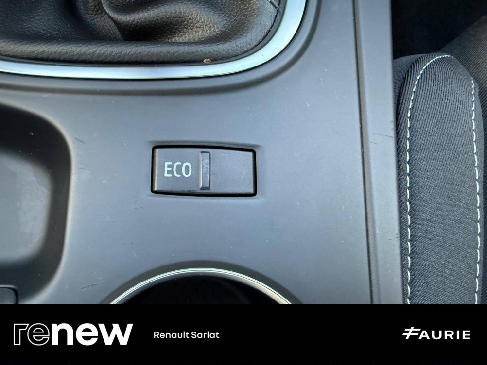 Acheter Renault Megane 4 Mégane IV Berline Blue dCi 115 Business 5p occasion dans les concessions du Groupe Faurie