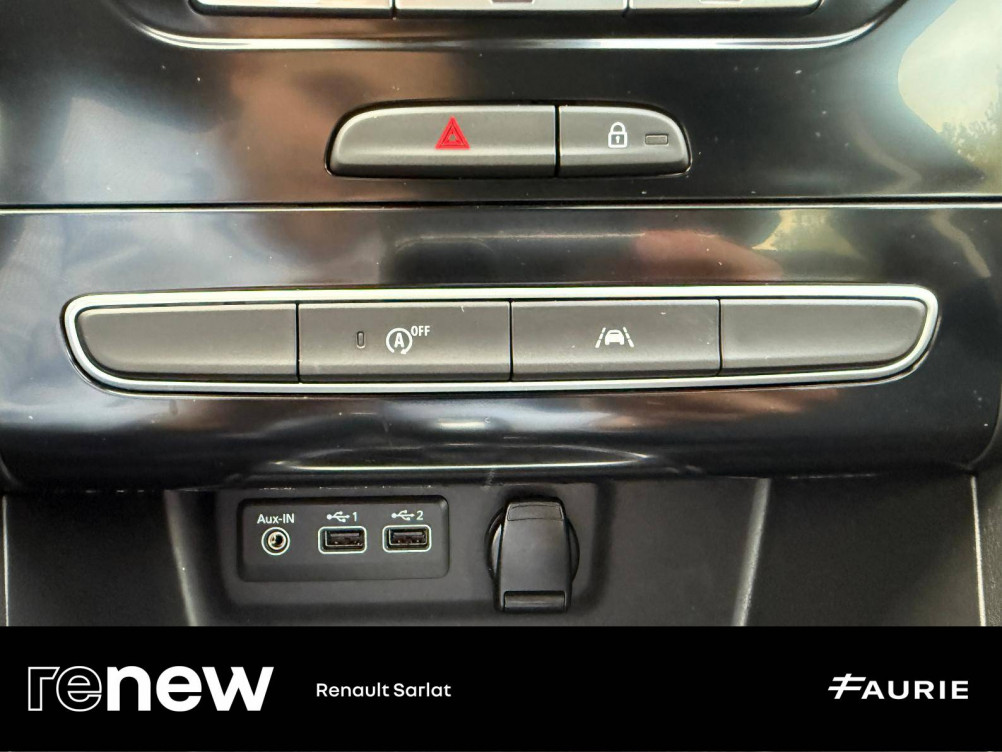 Acheter Renault Megane 4 Mégane IV Berline Blue dCi 115 EDC - 21N Business 5p occasion dans les concessions du Groupe Faurie