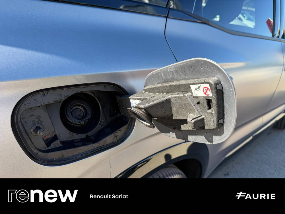 Acheter Renault Espace 6 Espace E-Tech hybrid 200 esprit Alpine 5p occasion dans les concessions du Groupe Faurie