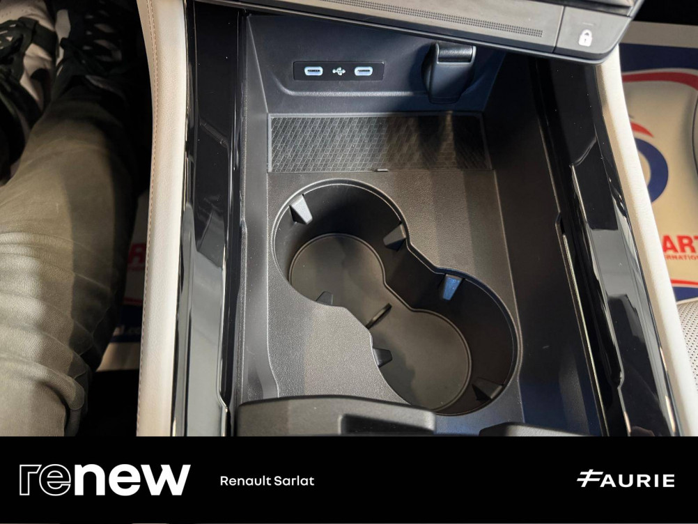 Acheter Renault Espace 6 Espace E-Tech hybrid 200 Iconic 5p occasion dans les concessions du Groupe Faurie