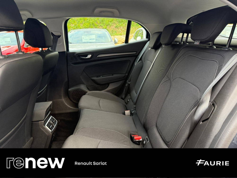 Acheter Renault Megane 4 Mégane IV Berline Blue dCi 115 EDC - 21N Business 5p occasion dans les concessions du Groupe Faurie
