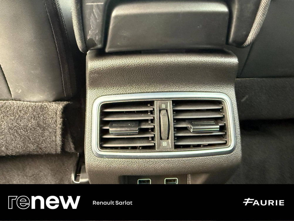 Acheter Renault Megane 4 Mégane IV Berline Blue dCi 115 EDC - 21N Business 5p occasion dans les concessions du Groupe Faurie