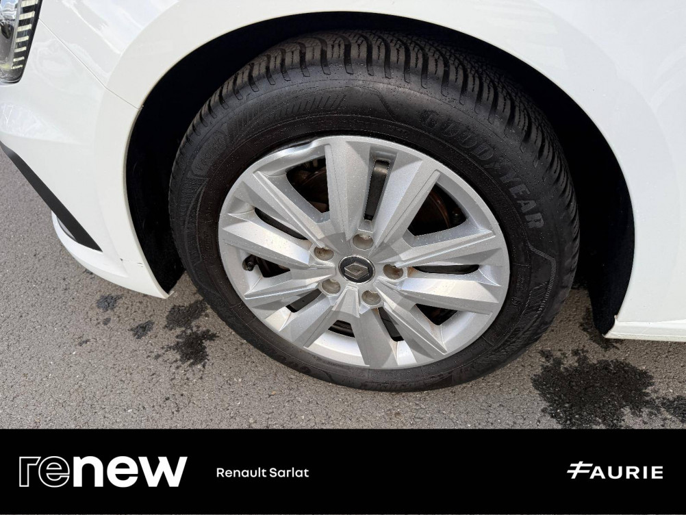 Acheter Renault Megane 4 Mégane IV Berline Blue dCi 115 Business 5p occasion dans les concessions du Groupe Faurie