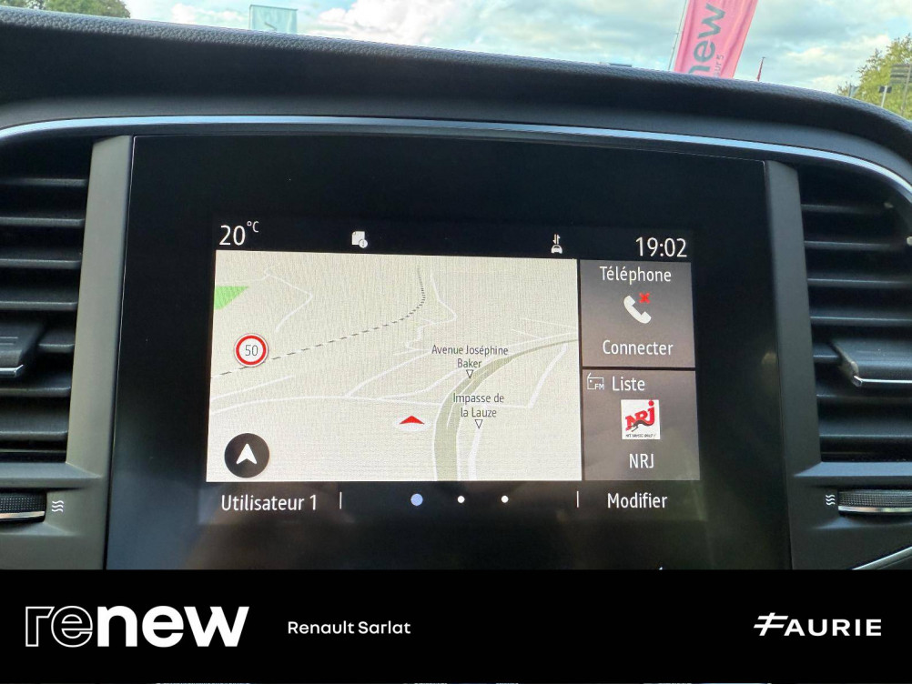 Acheter Renault Megane 4 Mégane IV Berline Blue dCi 115 Business 5p occasion dans les concessions du Groupe Faurie